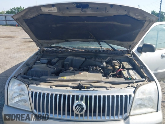2002 Mercury Mountaineer with VIN 4M2DU66E92UJ19456, listed as a IAAI auction lot 42268628 with 112,812 mi miles and . Bid and sale history available at DreamBid. Image 10.