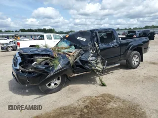 2015 Toyota Tacoma PreRunner z VIN 5TFKU4HN7FX007029, wystawiony jako Copart lot #60980385 z przebiegiem Nie podano mil oraz Szkoda całkowita • Salvage title. Historia ofert i sprzedaży dostępna na DreamBid. Obrazek 1.