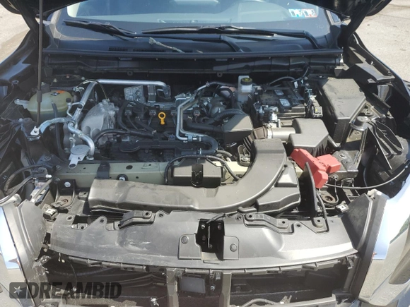 2024 Mitsubishi Outlander SE z VIN JA4J4VA82RZ083346, wystawiony jako Copart lot #61260205 z przebiegiem 11 792 mil mil oraz Czysty tytuł • Clean title. Historia ofert i sprzedaży dostępna na DreamBid. Obrazek 12.