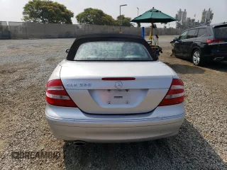 2005 Mercedes-Benz CLK 320 z VIN WDBTK65J75F144160, wystawiony jako Copart lot #62669544 z przebiegiem 85 390 mil mil oraz Czysty tytuł • Clean title. Historia ofert i sprzedaży dostępna na DreamBid. Obrazek 6.