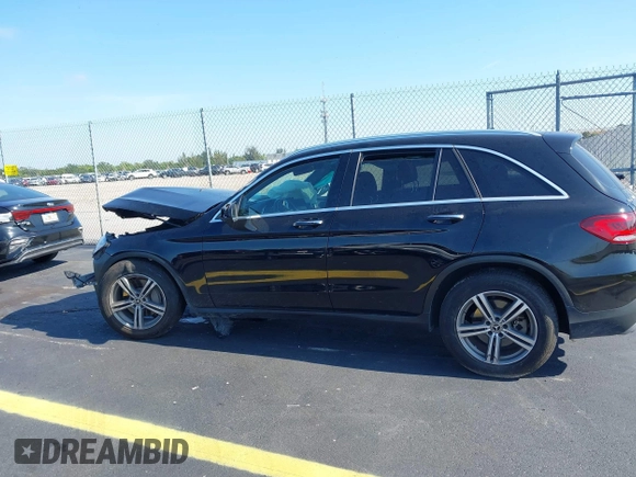 2020 Mercedes-Benz GLC 300 with VIN W1N0G8DB1LF791414, listed as a IAAI auction lot 42321131 with 82,775 mi miles and . Bid and sale history available at DreamBid. Image 14.