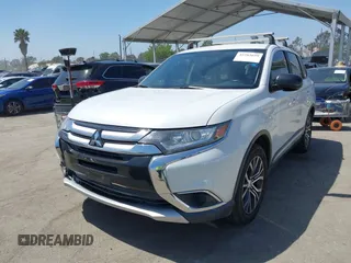 2016 Mitsubishi Outlander ES z VIN JA4AD2A30GZ051821, wystawiony jako IAAI lot #42283059 z przebiegiem 147 745 mil mil oraz . Historia ofert i sprzedaży dostępna na DreamBid. Obrazek 2.