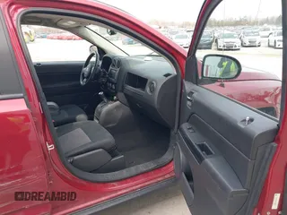 2012 Jeep Compass Latitude with VIN 1C4NJCEB5CD579045, listed as a IAAI auction lot 41863820 with 118,282 mi miles and . Bid and sale history available at carsss.com. Image 5.