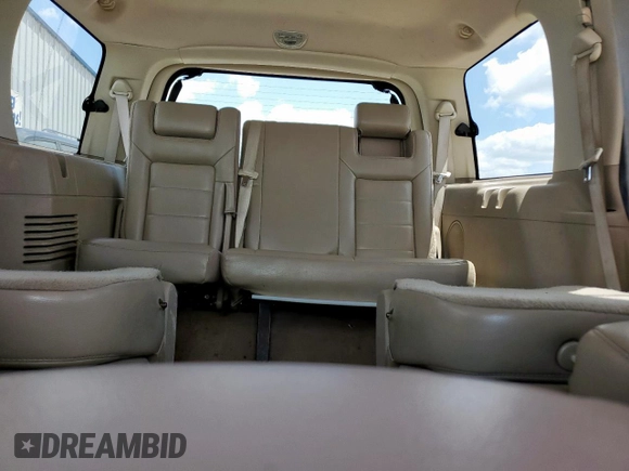 2005 Ford Expedition Limited with VIN 1FMFU20535LB08247, listed as a Copart auction lot 59821415 with 139,116 mi miles and Clean title. Bid and sale history available at DreamBid. Image 10.