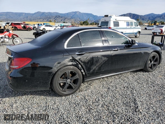 2017 Mercedes-Benz E-Class E 300 Luxury with VIN WDDZF4JB3HA268517, listed as a Copart auction lot 36454723 with 85,156 mi miles. Bid and sale history available at carsss.com. Image 3.