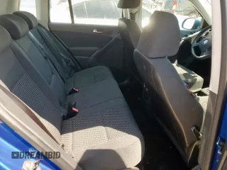 2010 Volkswagen Tiguan Wolfsburg Edition z VIN WVGAV7AXXAW004058, wystawiony jako Copart lot #50976575 z przebiegiem 83 620 mil mil oraz Szkoda całkowita • Salvage title. Historia ofert i sprzedaży dostępna na DreamBid. Obrazek 11.