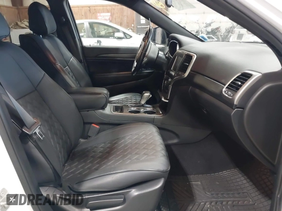 2019 Jeep Grand Cherokee Upland with VIN 1C4RJFAG5KC834317, listed as a IAAI auction lot 42079616 with 42,452 mi miles and . Bid and sale history available at DreamBid. Image 5.