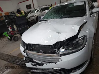 2015 Chrysler 200 Limited with VIN 1C3CCCAG5FN736711, listed as a IAAI auction lot 41417788 with 65,214 mi miles. Bid and sale history available at carsss.com. Image 12.