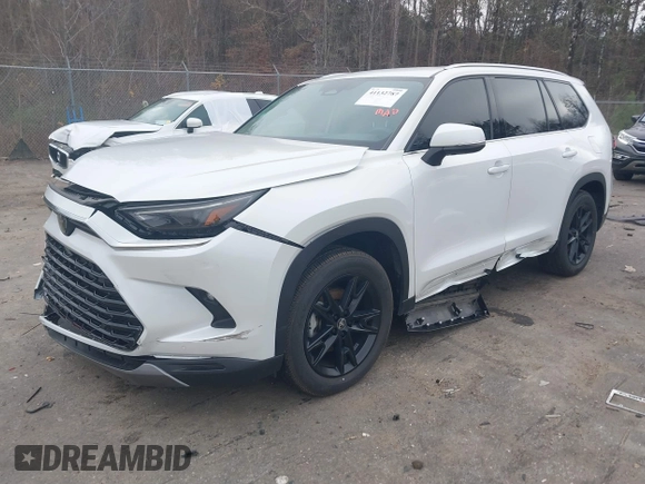2024 Toyota Highlander XLE z VIN 5TDAAAA57RS001044, wystawiony jako IAAI lot #41132787 z przebiegiem 18 654 mil mil oraz . Historia ofert i sprzedaży dostępna na DreamBid. Obrazek 18.