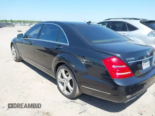 2013 Mercedes-Benz S 550 with VIN WDDNG9EB3DA523390, listed as a IAAI auction lot 41967859 with 131,154 mi miles and . Bid and sale history available at DreamBid. Image 3.