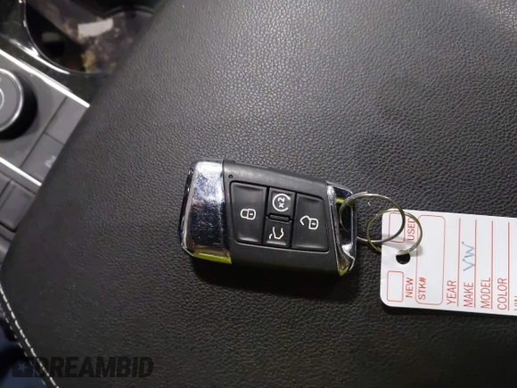 2023 Volkswagen Atlas SE с VIN 1V2HP2CA0PC516123, выставлен на аукционе IAAI как лот 42103856 с пробегом 28 218 миль миль и . История ставок и продаж доступна на DreamBid. Изображение 11.