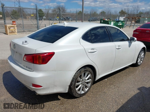 2009 Lexus IS with VIN JTHCK262095035485, listed as a IAAI auction lot 42015619 with 204,518 mi miles. Bid and sale history available at carsss.com. Image 4.