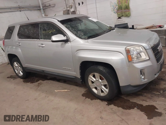 2010 GMC Terrain SLE-1 with VIN 2CTFLCEW3A6235389, listed as a IAAI auction lot 41566867 with 111,974 mi miles. Bid and sale history available at carsss.com. Image 1.