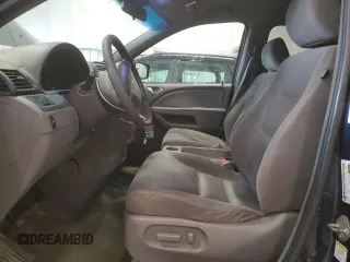 2010 Honda Odyssey EX with VIN 5FNRL3H47AB105872, listed as a Copart auction lot 86489444 with 170,641 mi miles and Non Repairable. Bid and sale history available at carsss.com. Image 7.