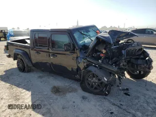 2024 Jeep Gladiator Sport S z VIN 1C6HJTAG4RL103597, wystawiony jako Copart lot #52364275 z przebiegiem 12 128 mil mil oraz Nie do naprawy • Non repairable. Historia ofert i sprzedaży dostępna na DreamBid. Obrazek 4.