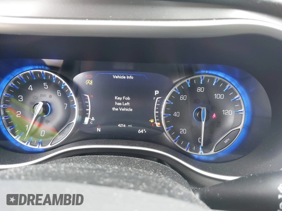 2021 Chrysler Pacifica Touring L с VIN 2C4RC1BG4MR578113, выставлен на аукционе IAAI как лот 42276291 с пробегом 4 216 миль миль и . История ставок и продаж доступна на DreamBid. Изображение 7.