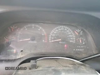 2001 Dodge 1500 Work Special z VIN 1B7HC16X71S199347, wystawiony jako Copart lot #45354555 z przebiegiem 189 226 mil mil oraz Szkoda całkowita • Salvage title. Historia ofert i sprzedaży dostępna na DreamBid. Obrazek 9.