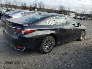 2022 Lexus ES 300h Luxury with VIN 58AEA1C11NU013518, listed as a Copart auction lot 80817474 with 70,352 mi miles and Salvage title. Bid and sale history available at DreamBid. Image 3.