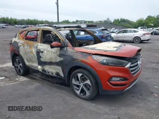2017 Hyundai Tucson Limited z VIN KM8J3CA2XHU306510, wystawiony jako IAAI lot #42365054 z przebiegiem Nie podano mil oraz . Historia ofert i sprzedaży dostępna na DreamBid. Obrazek 1.