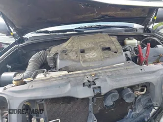 2008 Toyota 4Runner SR5 с VIN JTEBU14R080131030, выставлен на аукционе IAAI как лот 42142281 с пробегом 318 821 миль миль и . История ставок и продаж доступна на DreamBid. Изображение 10.