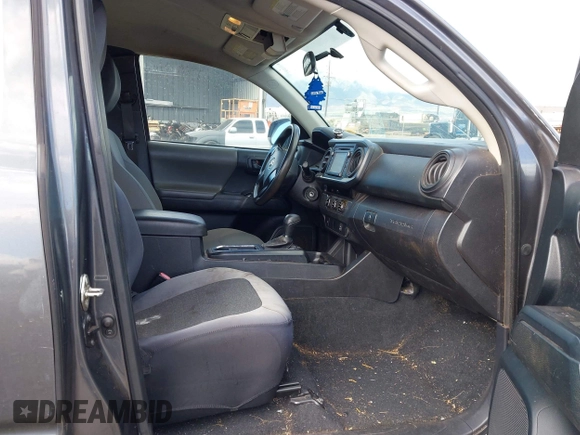 2016 Toyota Tacoma SR with VIN 5TFRX5GN0GX064882, listed as a IAAI auction lot 41371947 with 30,378 mi miles and . Bid and sale history available at DreamBid. Image 5.
