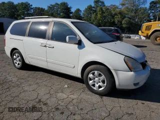 2010 Kia Sedona LX with VIN KNDMG4C35A6342603, listed as a Copart auction lot 76659124 with 205,052 mi miles and Clean Title. Bid and sale history available at carsss.com. Image 4.