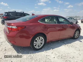 2015 Lexus ES 330 with VIN JTHBK1GG1F2166440, listed as a Copart auction lot 53445195 with 195,585 mi miles and Clean Title. Bid and sale history available at DreamBid. Image 3.