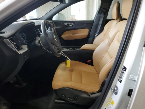 2019 Volvo XC60 Momentum with VIN YV4A22RK3K1334483, listed as a Copart auction lot 60494774 with 78,493 mi miles and Salvage Title. Bid and sale history available at carsss.com. Image 7.