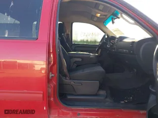 2010 Chevrolet Silverado 1500 LT with VIN 3GCRKSE31AG166945, listed as a IAAI auction lot 41743695 with 347,749 mi miles. Bid and sale history available at carsss.com. Image 5.