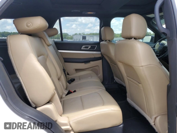 2017 Ford Explorer XLT с VIN 1FM5K8D81HGD14477, выставлен на аукционе Copart как лот 61245705 с пробегом 88 207 миль миль и Чистый • Clean title. История ставок и продаж доступна на DreamBid. Изображение 11.