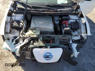 2016 Nissan LEAF SL with VIN 1N4BZ0CP4GC300324, listed as a Copart auction lot 45013095 with 72,183 mi miles and Clean Title. Bid and sale history available at carsss.com. Image 11.