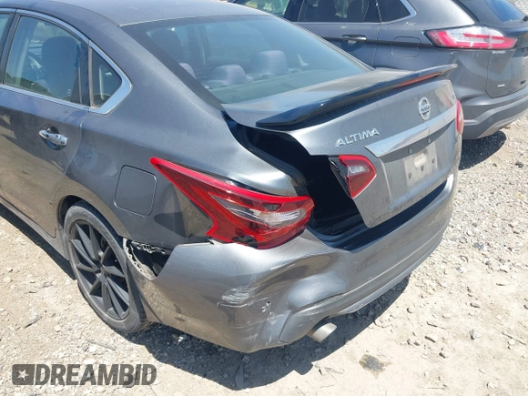 2017 Nissan Altima SV with VIN 1N4AL3AP3HC214621, listed as a IAAI auction lot 42002524 with 49,826 mi miles and . Bid and sale history available at carsss.com. Image 6.