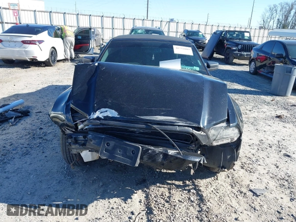 2014 Ford Mustang V6 with VIN 1ZVBP8EM2E5322709, listed as a IAAI auction lot 41732809 with 130,263 mi miles. Bid and sale history available at carsss.com. Image 13.