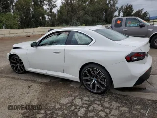 2022 BMW 2 Series 230i with VIN 3MW23CM01N8C62048, listed as a Copart auction lot 55495633 with 0 mi miles. Bid and sale history available at carsss.com. Image 2.