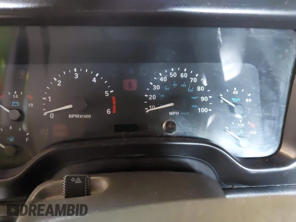 2000 Jeep Wrangler Sport with VIN 1J4FA49S8YP780104, listed as a IAAI auction lot 42095731 with Not provided miles and . Bid and sale history available at DreamBid. Image 7.