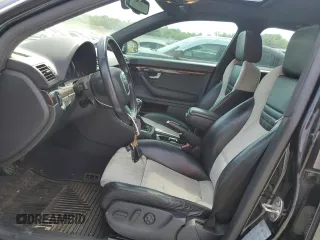 2006 Audi S4 z VIN WAUGL78E46A065433, wystawiony jako Copart lot #55156135 z przebiegiem 144 505 mil mil oraz Szkody całkowita. Historia ofert i sprzedaży dostępna na DreamBid. Obrazek 7.