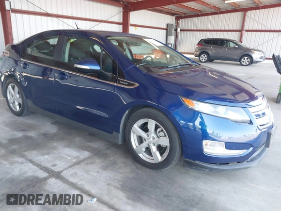 2013 Chevrolet Volt with VIN 1G1RE6E47DU125883, listed as a IAAI auction lot 42149747 with 184,702 mi miles and . Bid and sale history available at carsss.com. Image 1.