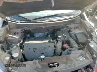 2022 Mitsubishi Outlander ES z VIN JA4APUAU8NU003795, wystawiony jako Copart lot #67025525 z przebiegiem 96 302 mil mil oraz Czysty tytuł • Clean title. Historia ofert i sprzedaży dostępna na DreamBid. Obrazek 15.