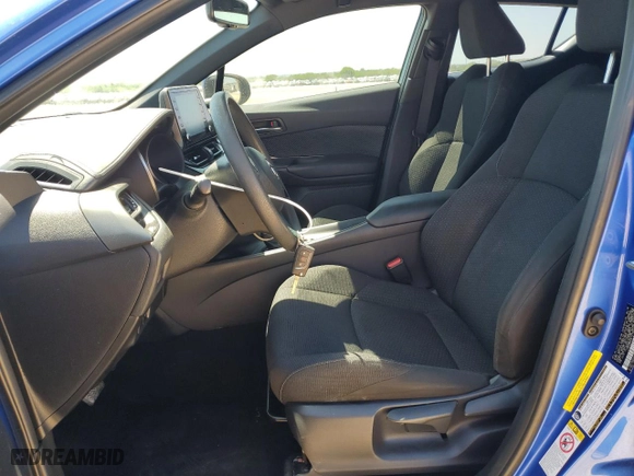 2019 Toyota C-HR XLE with VIN JTNKHMBX0K1015271, listed as a Copart auction lot 52040225 with 101,242 mi miles and Clean Title. Bid and sale history available at carsss.com. Image 7.