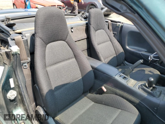 2000 Mazda MX-5 Miata with VIN JM1NB3533Y0151883, listed as a Copart auction lot 64423925 with 180,275 mi miles and Salvage title. Bid and sale history available at DreamBid. Image 10.