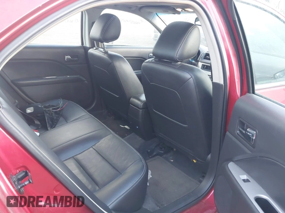 2011 Ford Fusion SEL with VIN 3FAHP0JG9BR118423, listed as a IAAI auction lot 40751260 with 125,864 mi miles. Bid and sale history available at carsss.com. Image 8.