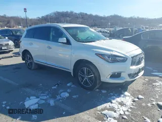 2018 Infiniti QX60 with VIN 5N1DL0MM0JC519440, listed as a IAAI auction lot 41264291 with 100,254 mi miles. Bid and sale history available at carsss.com. Image 1.