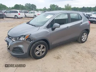 2020 Chevrolet Trax LS z VIN 3GNCJKSB4LL176651, wystawiony jako IAAI lot #42126535 z przebiegiem 118 420 mil mil oraz . Historia ofert i sprzedaży dostępna na DreamBid. Obrazek 17.
