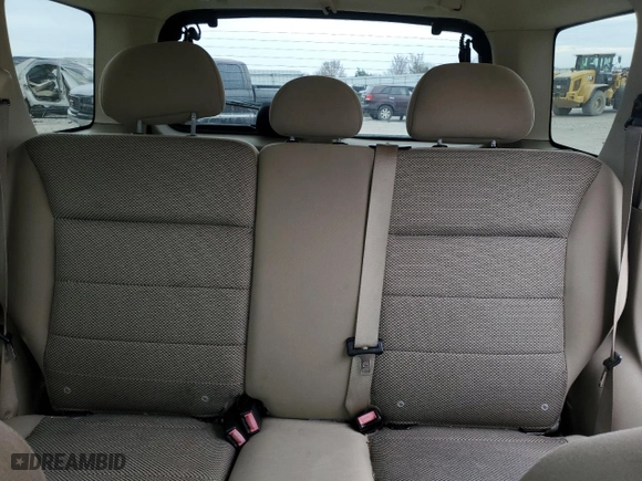 2005 Ford Escape XLT with VIN 1FMYU03125KA50658, listed as a Copart auction lot 51010405 with 194,285 mi miles and Salvage Title. Bid and sale history available at carsss.com. Image 10.