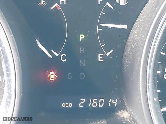 2010 Toyota Highlander Sport with VIN 5TDEK3EH1AS005738, listed as a IAAI auction lot 42028866 with 216,014 mi miles. Bid and sale history available at carsss.com. Image 16.