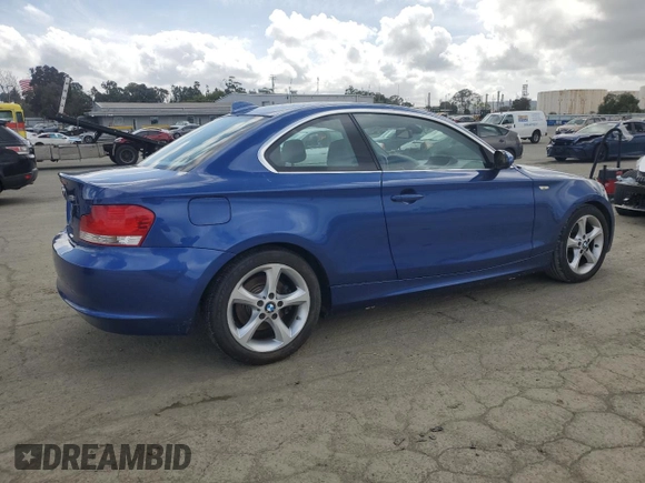 2009 BMW 1 Series 128i with VIN WBAUP93529VF49255, listed as a Copart auction lot 51100045 with 153,841 mi miles and Clean title. Bid and sale history available at DreamBid. Image 3.