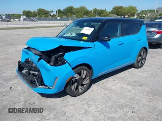 2024 Kia Soul GT-Line with VIN KNDJ53AU0R7219196, listed as a IAAI auction lot 41823959 with 8,650 mi miles. Bid and sale history available at carsss.com. Image 18.