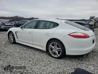 2012 Porsche Panamera z VIN WP0AA2A78CL011534, wystawiony jako Copart lot #82832404 z przebiegiem 136 808 mil mil oraz Szkoda całkowita • Salvage title. Historia ofert i sprzedaży dostępna na DreamBid. Obrazek 2.