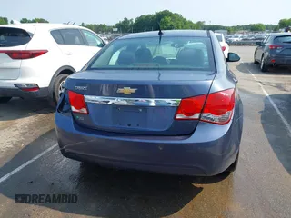 2014 Chevrolet Cruze LS z VIN 1G1PA5SG1E7203604, wystawiony jako IAAI lot #42381528 z przebiegiem 83 079 mil mil oraz . Historia ofert i sprzedaży dostępna na DreamBid. Obrazek 17.