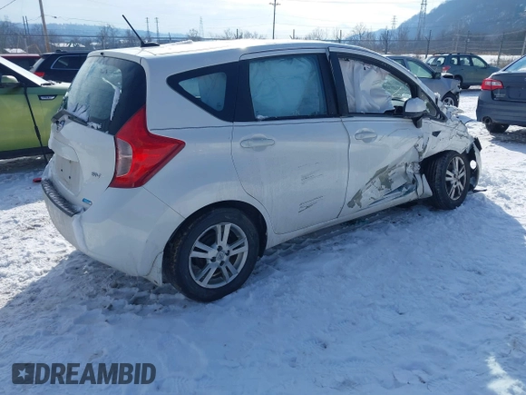 2014 Nissan Note S with VIN 3N1CE2CP0EL437674, listed as a IAAI auction lot 41351411 with 125,249 mi miles and . Bid and sale history available at DreamBid. Image 4.